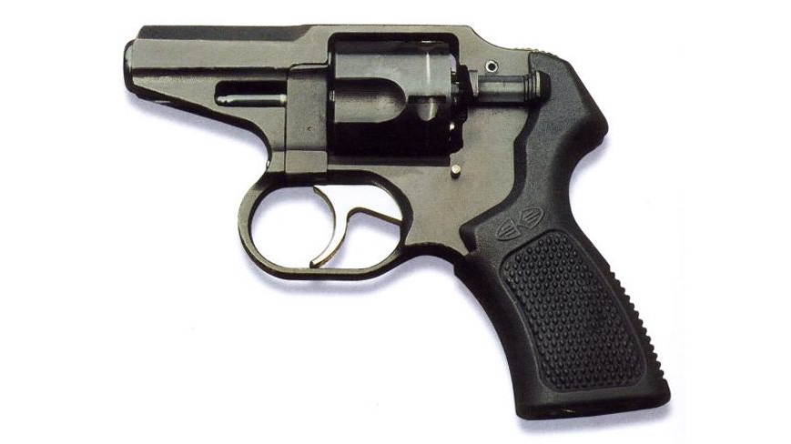 Револьвер Р-92С. Вид слева.