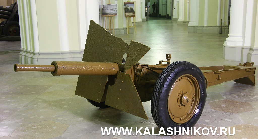 45-мм противотанковая пушка упрощённой конструкции «7–33» "Ленинградка". Фото 1