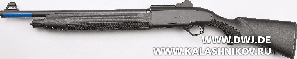 Beretta 1301 Tactical. Вид слева 