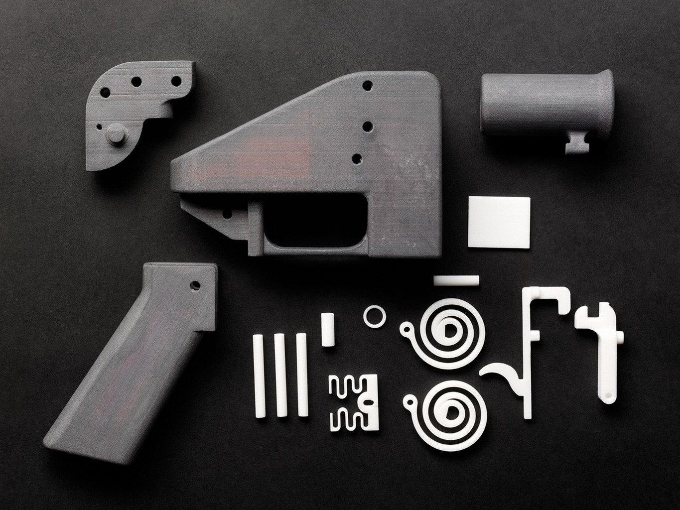 Детали пистолета Liberator, напечатанные на 3D-принтере.