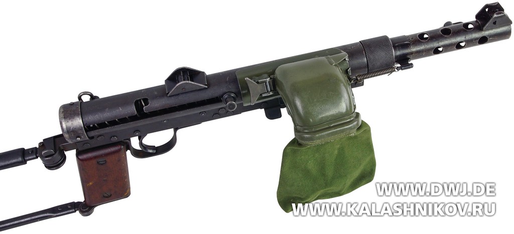 Submachine gun m/45