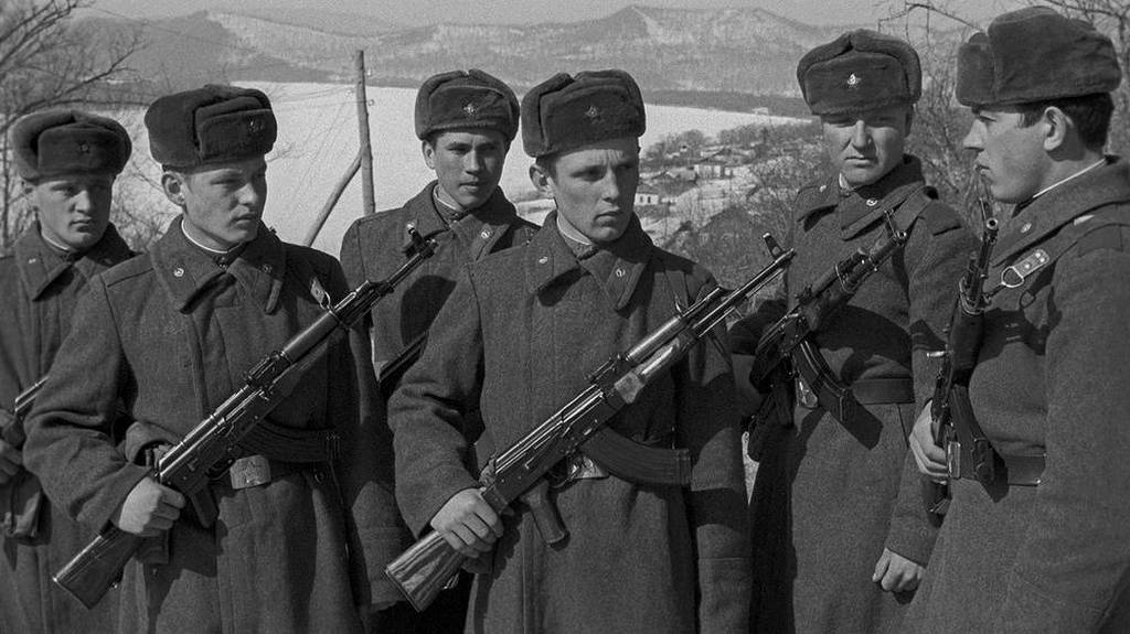 автомат Калашникова, АКМ, Советская армия
