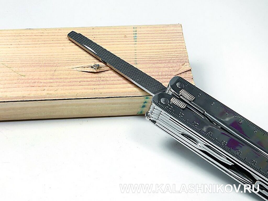 Victorinox Swiss Tool Plus, напильник