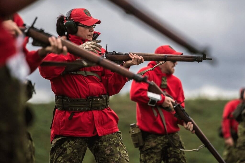 канадские рейнджеры, Lee Enfield